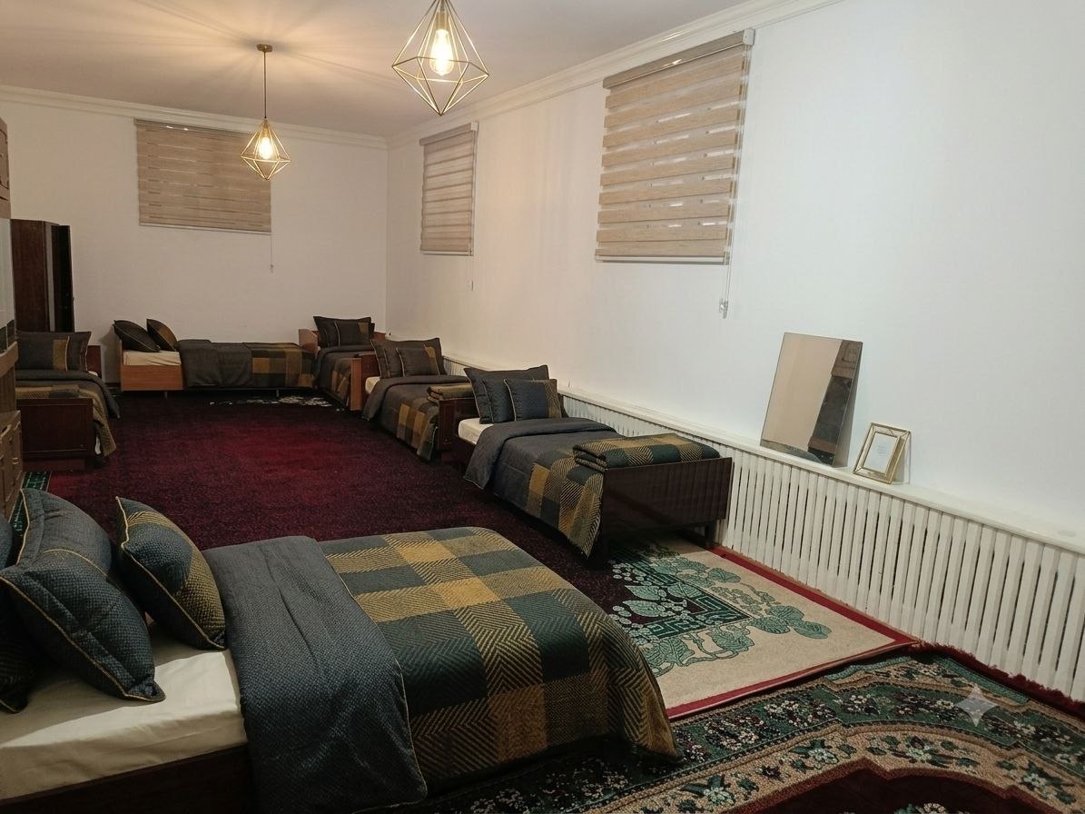 Talaba qizlarga ijaraga hovli 1 milliondan
