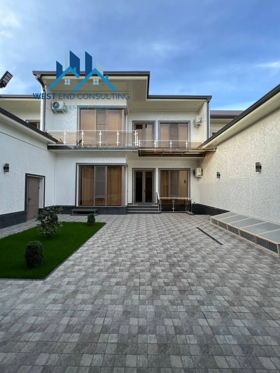 3 qavatli uy - 300 m², 3 sot.