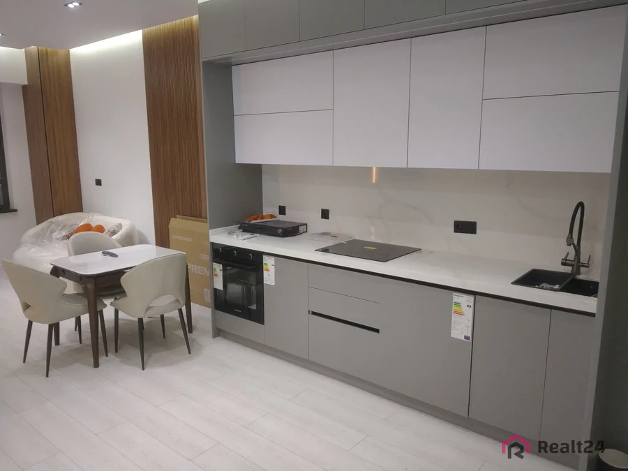 2 xonali kvartira - 49 m², 23/25 qavat