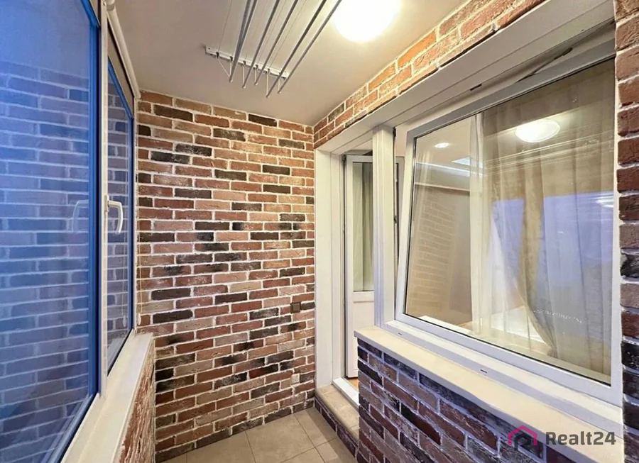 2 xonali kvartira - 70 m², 4/5 qavat