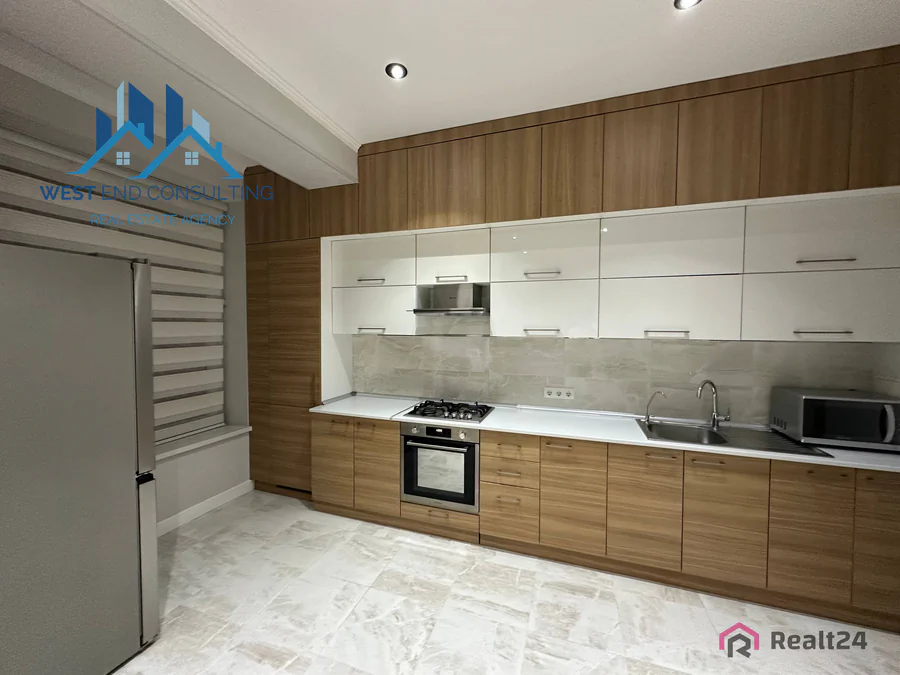 5 dan ortiq xonali kvartira - 200 m², 8/9 qavat